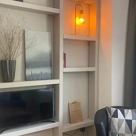 Sonne Mit Grossem Garten * Schwalefeld