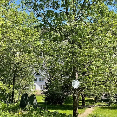 Apartament Sonne Mit Grossem Garten *